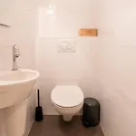 Lägenhet Papa Figos - Classy And Spacious 2 Bedroom