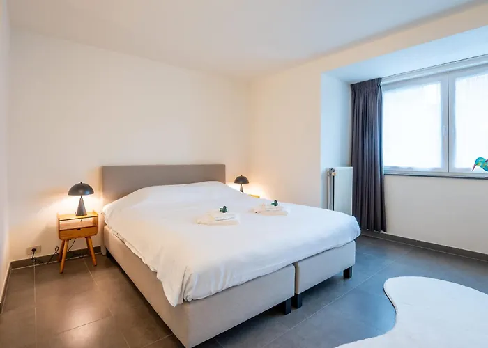 아파트 Papa Figos - Classy And Spacious 2 Bedroom *