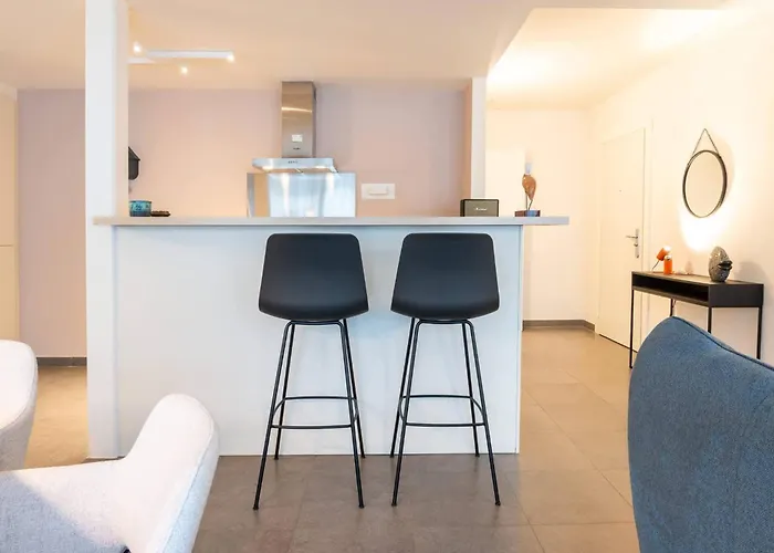 Papa Figos - Classy And Spacious 2 Bedroom Appartement *