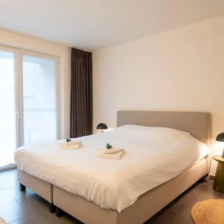 Papa Figos - Classy And Spacious 2 Bedroom Ostende