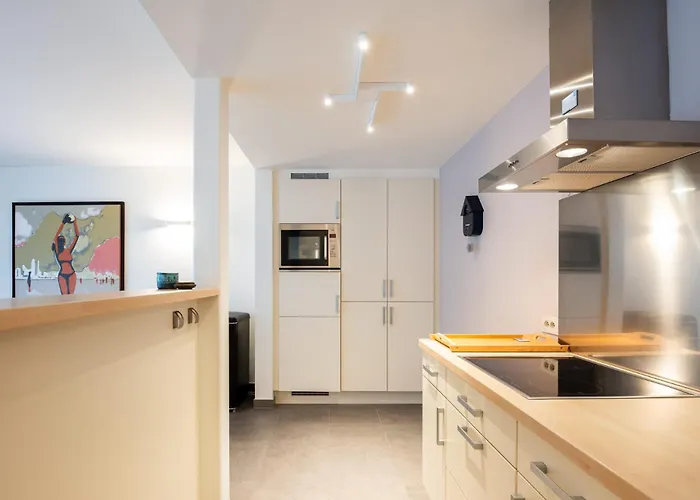 Lägenhet Papa Figos - Classy And Spacious 2 Bedroom